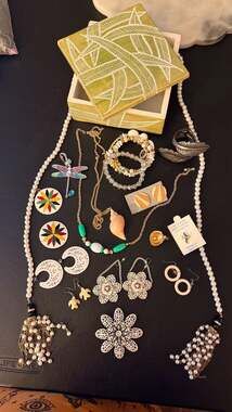 Assorted Vintage Costume Jewelry Collection